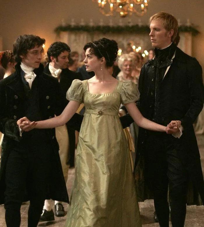 Váy hở vai và loạt sạn thời trang trong phim lịch sử Hollywood-11