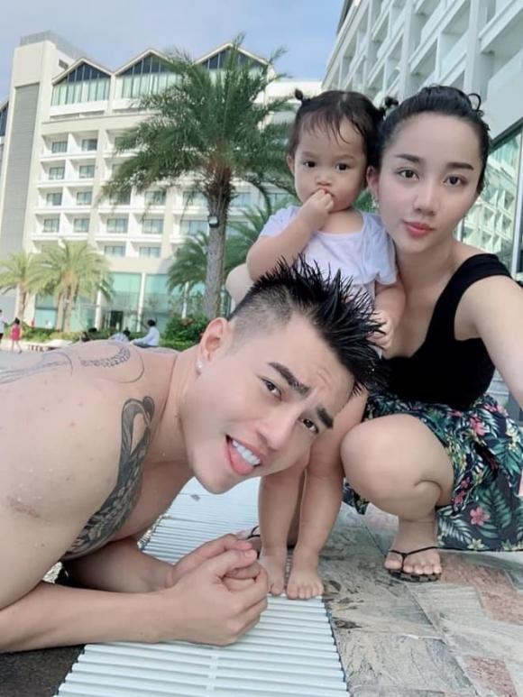 Lê Dương Bảo Lâm lần đầu lộ hình xăm khủng kín lưng-3