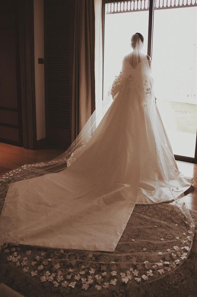 Vì sao Diệu Nhi gọi váy cưới của mình là độc nhất vô nhị?-4