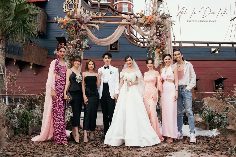 Đụng mẹ 3 con Hồ Ngọc Hà, Sam tỏ ra chẳng kém cạnh-3