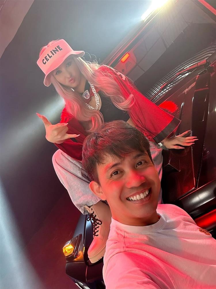 Đại gia Minh Nhựa cưng chiều vợ: Ủng hộ đam mê cosplay idol-3