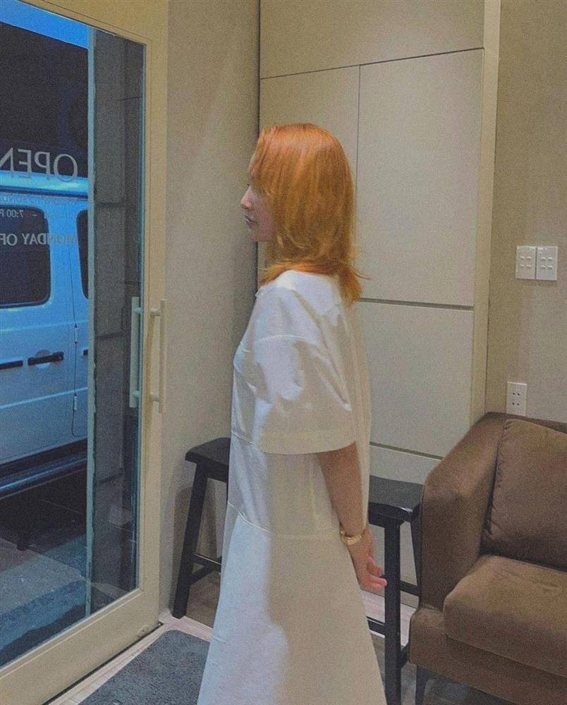 Hiền Hồ khoe diện mạo mới trong chiếc xe G63 hậu scandal-5