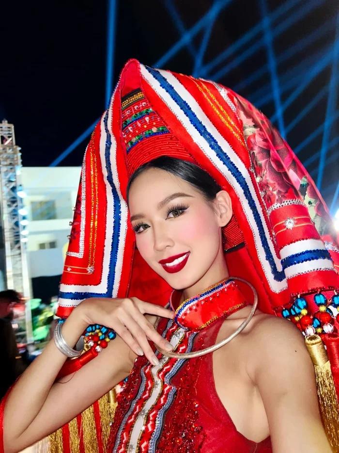 Bảo Ngọc nói gì về sự cố gãy cánh ở Miss Intercontinental?-2