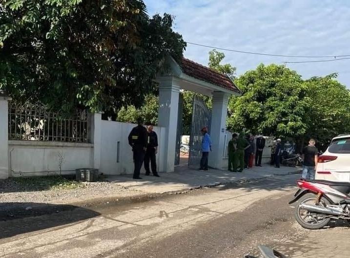 Mâu thuẫn làm ăn, chồng bắn vợ tử vong, hàng xóm bị thương-1