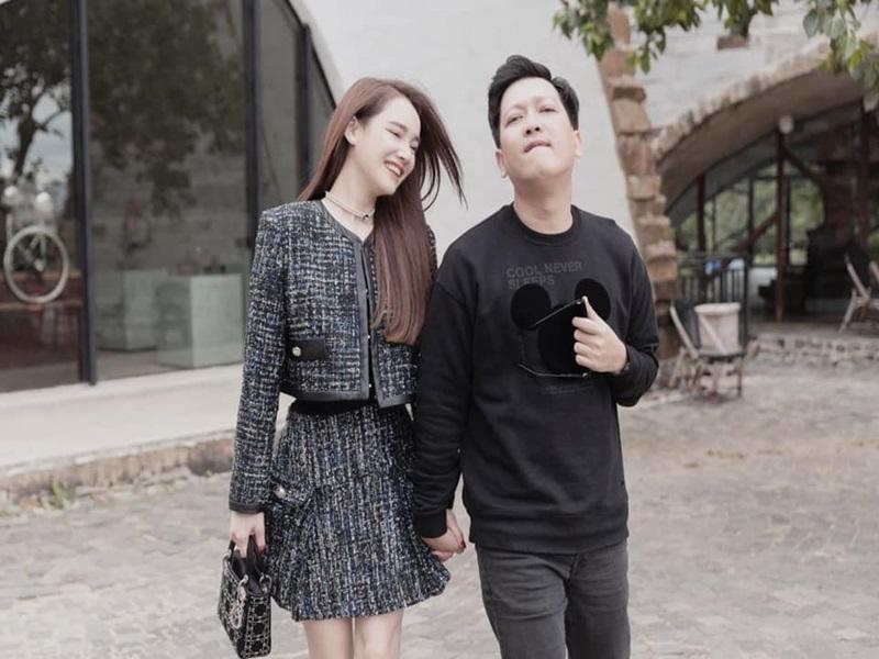 Nhã Phương lộ thói quen tiết kiệm khi mua đồ si cùng Thúy Ngân-9