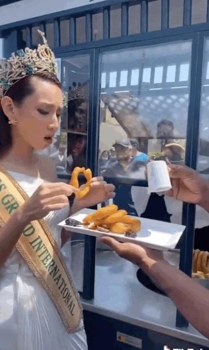 Thùy Tiên cứ ăn là bị dìm hàng, trôi hết hình tượng Miss Grand International-6