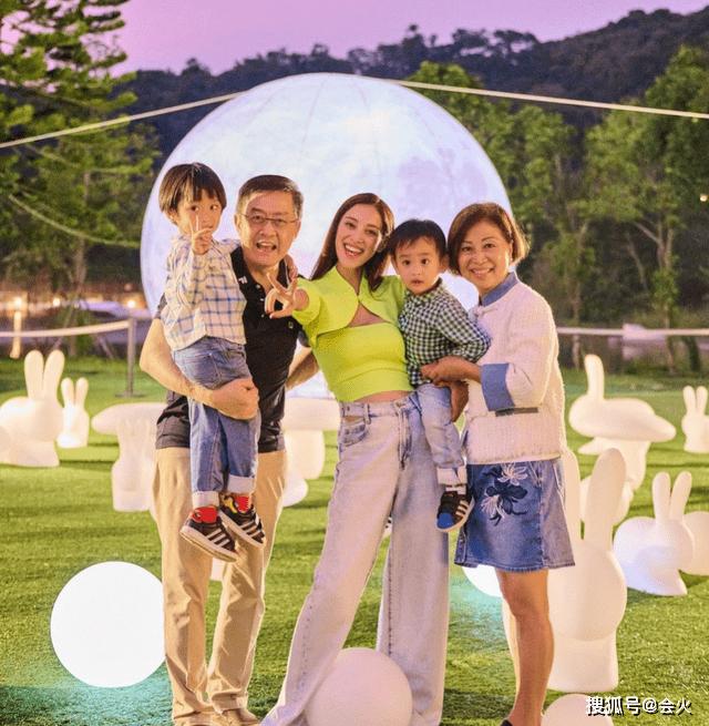 Trịnh Gia Dĩnh là mối tình đầu của hoa hậu Trần Khải Lâm-4