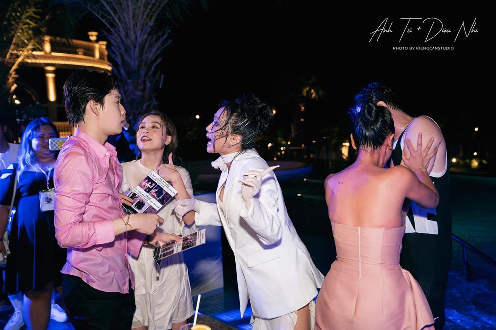 Ăn cưới Diệu Nhi, Sam mang khối hành lý không phải vừa-13