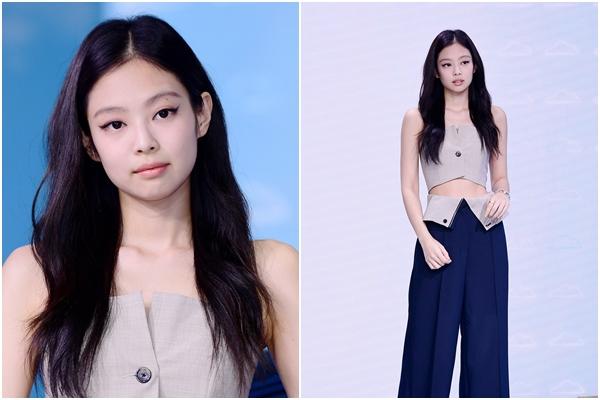 Jennie BlackPink lúng túng vì gió thổi tốc váy nhưng may có vật này!-6