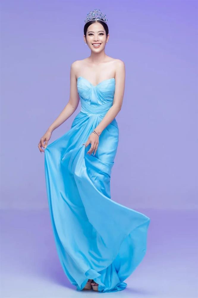 Thiên Ân khoe body bén ngót - Chi Pu cực cháy với đầm đỏ-3