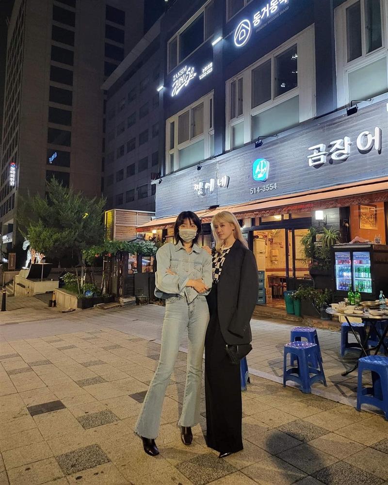 Hari Won diện quần rách toác - Phượng Chanel mix hàng hiệu xịn sò-2