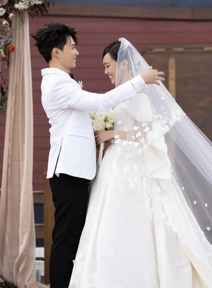 Không phải Sam, đây mới là người đầu tiên bắt được hoa cưới Diệu Nhi-3