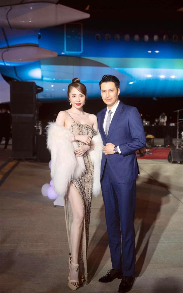 Quỳnh Nga - Việt Anh đánh quả lẻ hẹn hò ở trời Tây?-8