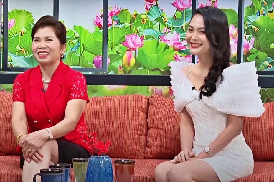 Nàng dâu vụng về được mẹ chồng chiều hết mực-2