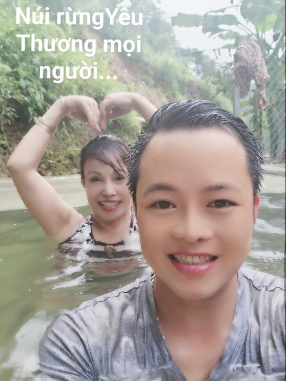 Cô dâu 62 tuổi Thu Sao và chồng trẻ Hoa Cương hiện tại thế nào?-6