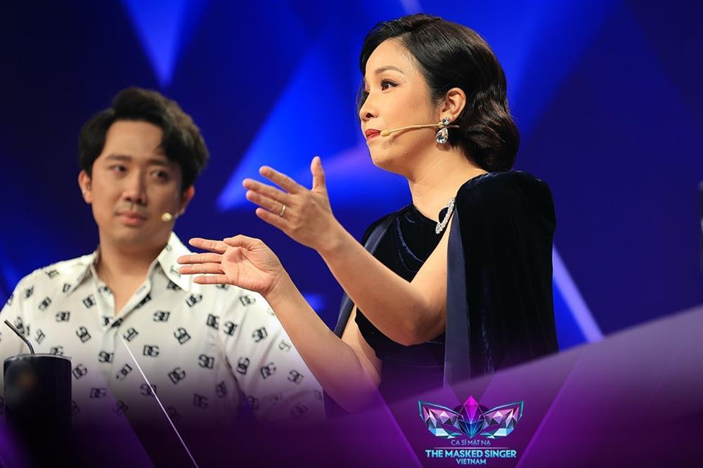 Ca Sĩ Mặt Nạ tập 14: Phượng Hoàng Lửa rơi mặt nạ, Hươu Thần lộ diện-12