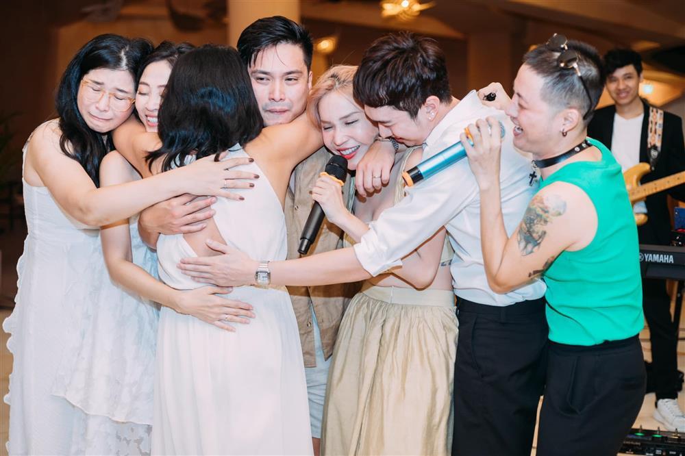 Thanh Duy mặc lạc quẻ dự đám cưới Liêu Hà Trinh tập 2-15