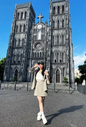 Chiến thần review Võ Hà Linh tiết lộ gia cảnh trước khi nổi tiếng-10