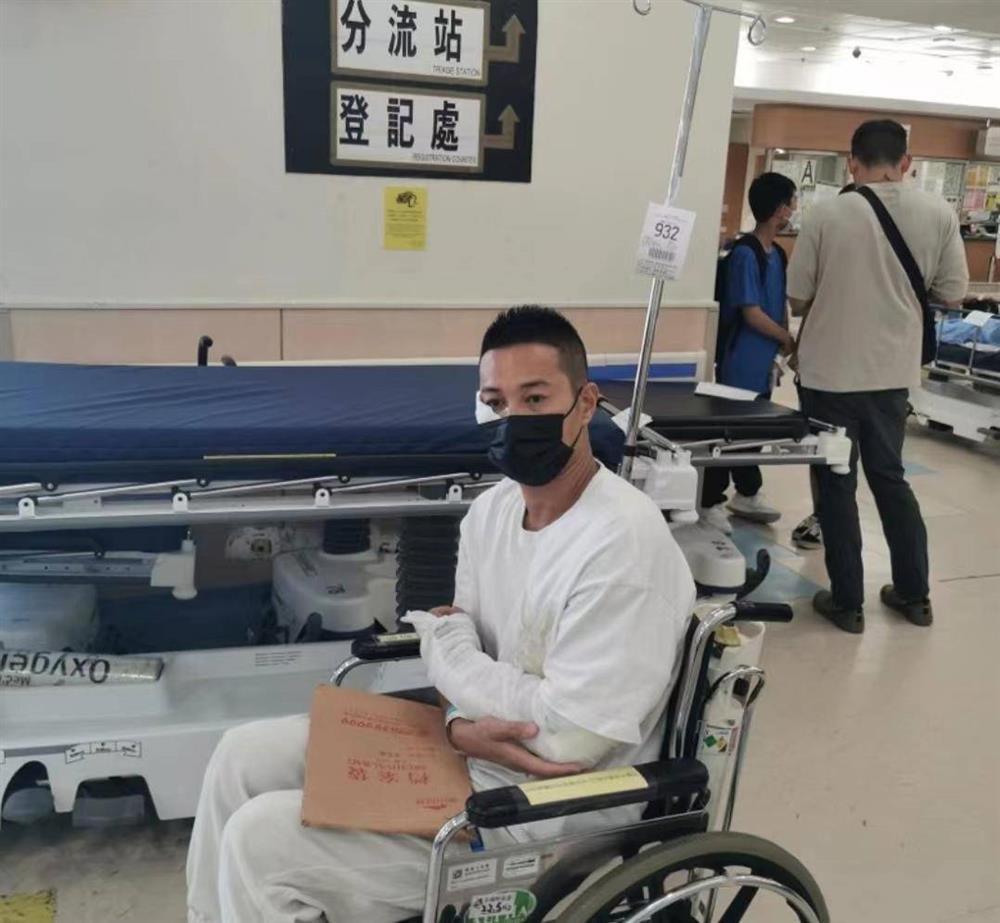 Tình hình sức khỏe tài tử Hong Kong sau khi bị chém vào mặt-4