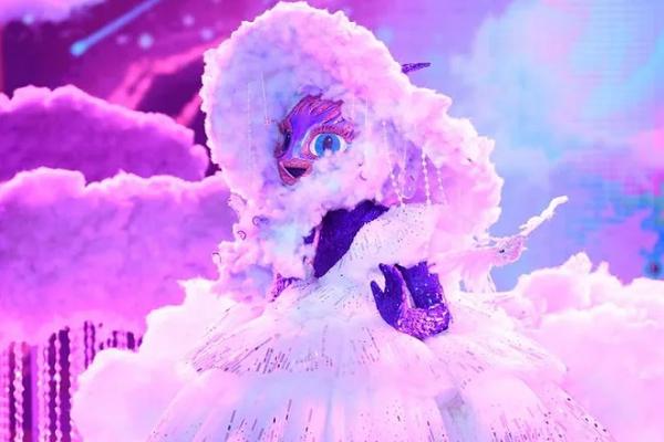 Trung Quân Idol tự tin thả dáng ở bể bơi nhờ giảm 8kg, 10cm eo-8