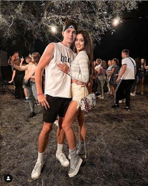 Mê mẩn em vợ ngoại quốc cực xinh của thủ môn Bùi Tiến Dũng-5