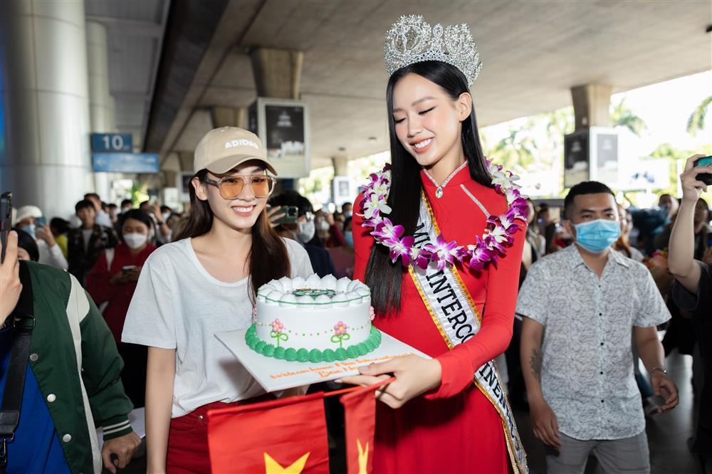 Bảo Ngọc cao áp đảo Mai Phương, cô giáo Triệu cũng khó so bì-4