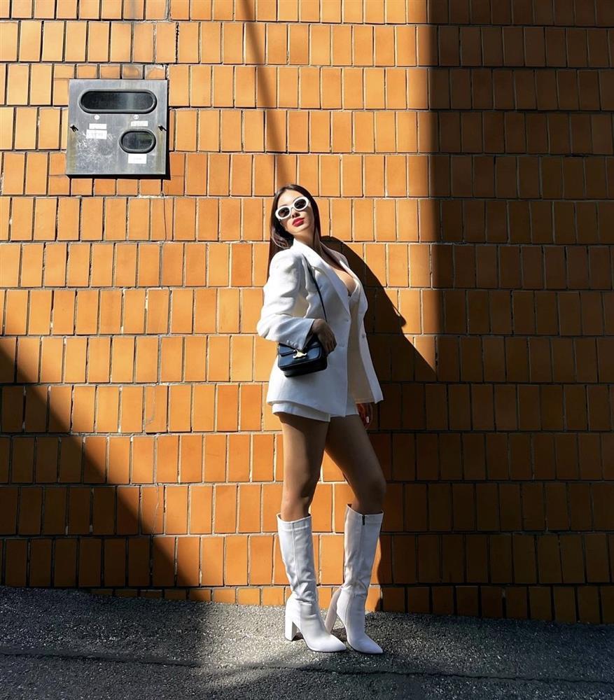 Kim Duyên - Miss Universe Korea đọ chân dài tại show BLACKPINK-9