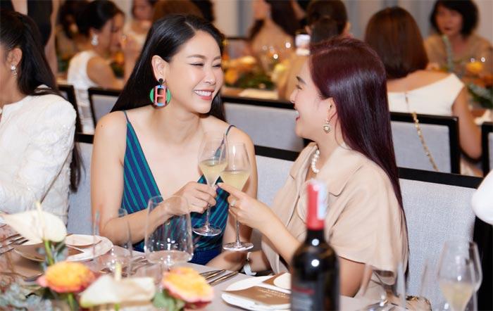 Trịnh Bảo bảnh bao bên dàn mỹ nhân Việt-7