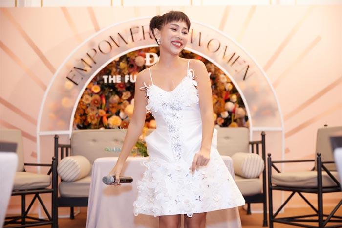 Trịnh Bảo bảnh bao bên dàn mỹ nhân Việt-2