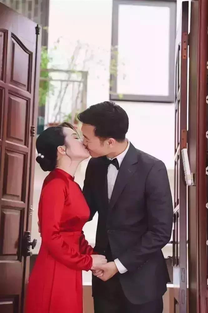 Ảnh hiếm Xuân Trường bên con, diện mạo nhóc tỳ gây tò mò-2