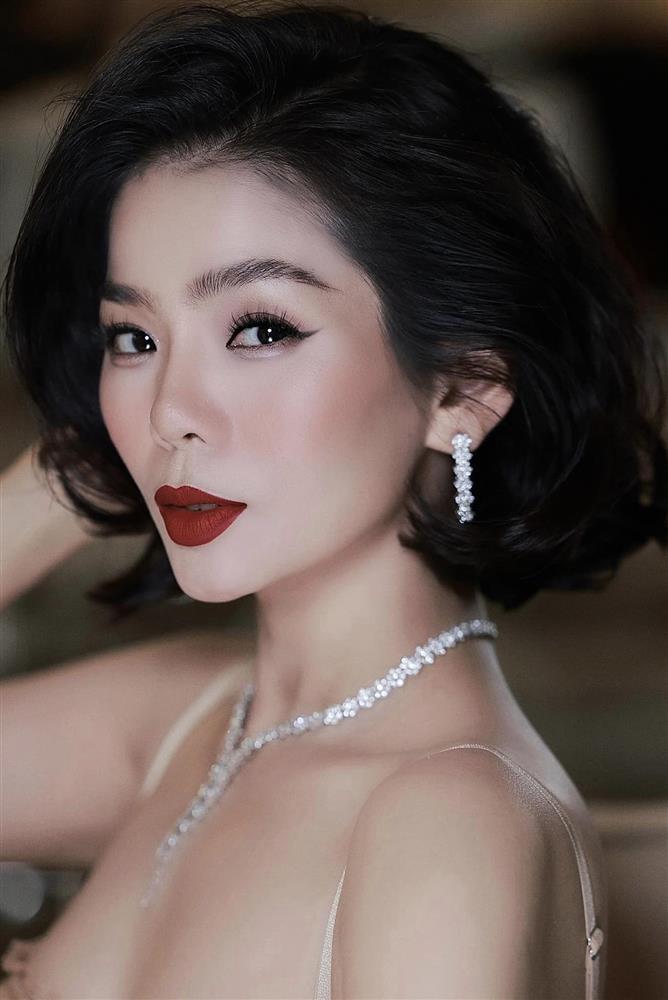 Lệ Quyên mắng antifan đầu óc bã đậu-2