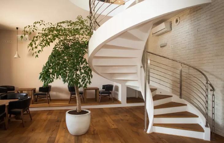 Phong thủy cầu thang khiến gia chủ tán gia bại sản, đau ốm liên miên-3