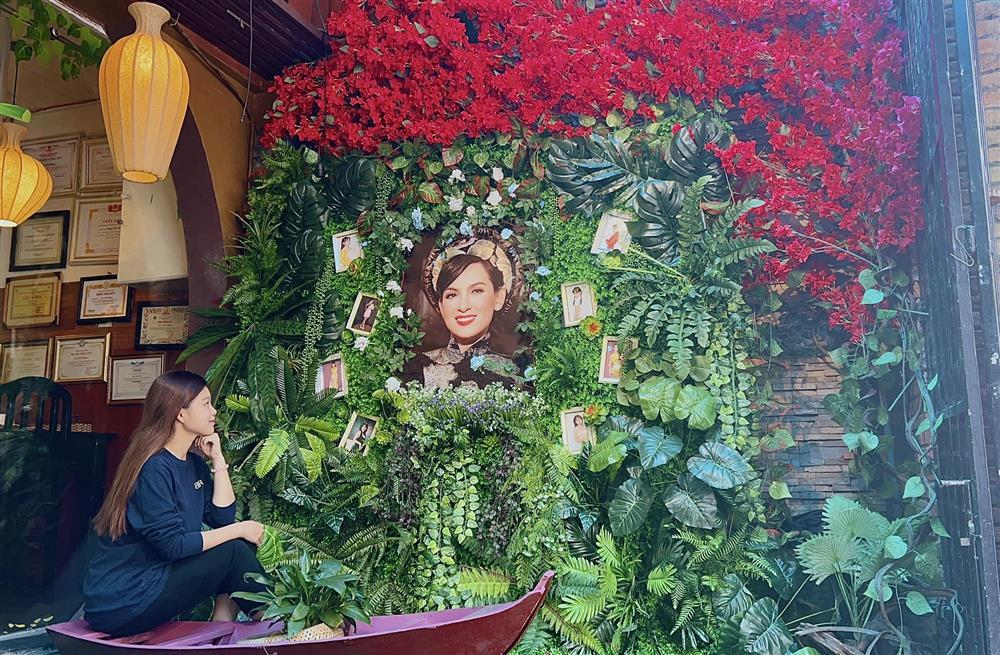 Tin showbiz Việt ngày 17/10: Minh Tú bị bạn trai nghi ngờ phẩm giá-17