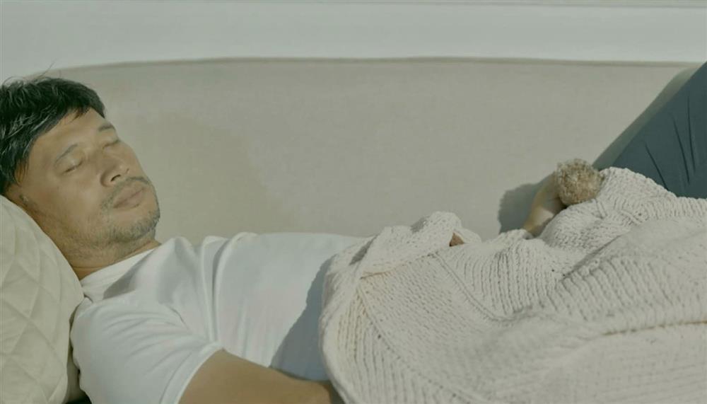 Nhiều năm để đầu trọc, khi có tóc MC Long Vũ trông thế nào?-9