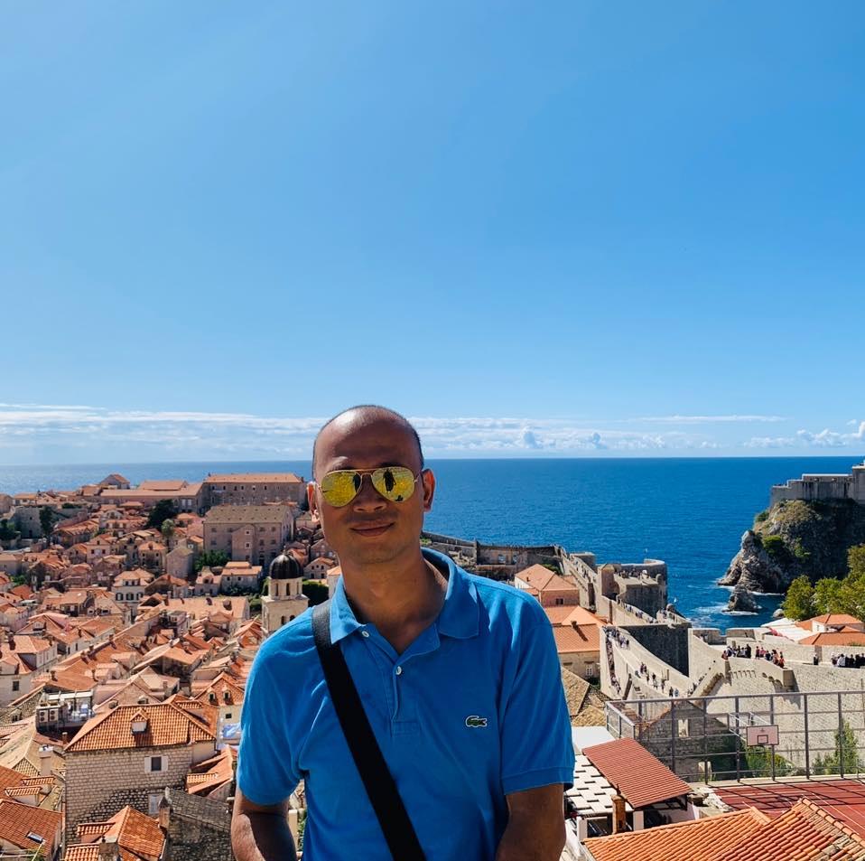 Nhiều năm để đầu trọc, khi có tóc MC Long Vũ trông thế nào?-15