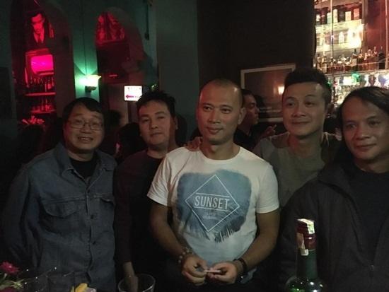 Nhiều năm để đầu trọc, khi có tóc MC Long Vũ trông thế nào?-16