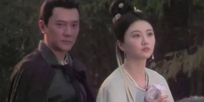 Phùng Thiệu Phong bị chê già chát, không xứng với Triệu Lệ Dĩnh-1