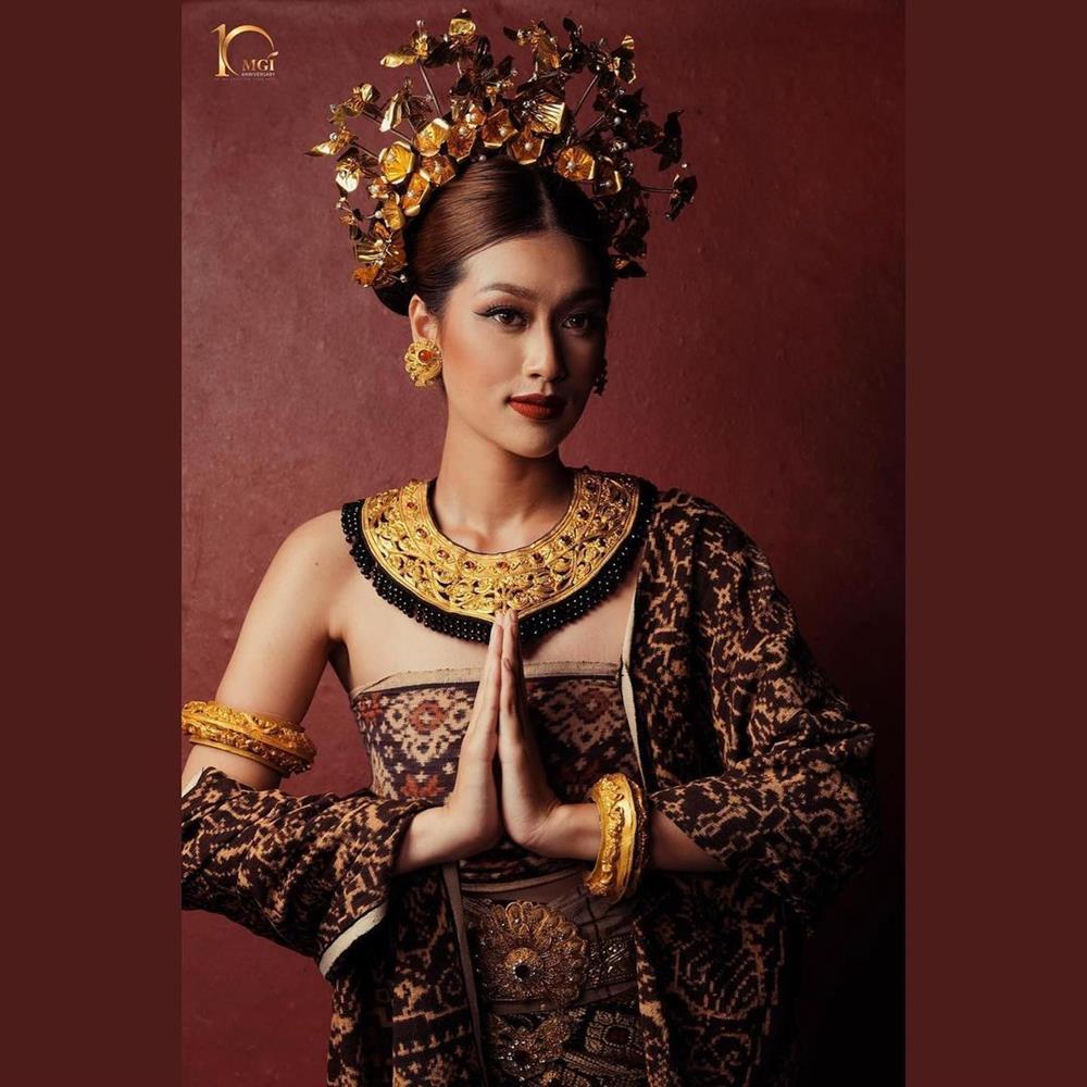 Thiên Ân sáng bừng trong phỏng vấn kín Miss Grand 2022-6