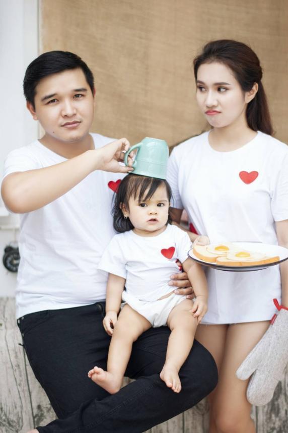 Người nổi tiếng chăm con nhỏ như thế nào?-2