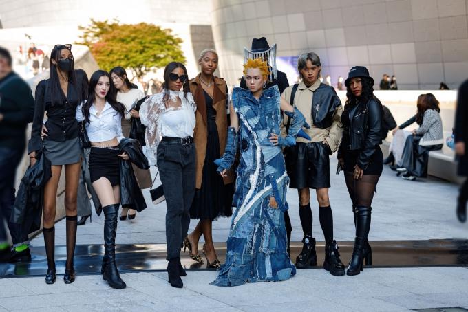 Seoul Fashion Week: Phạm Thoại và Lynk Lee chiếm sóng-4
