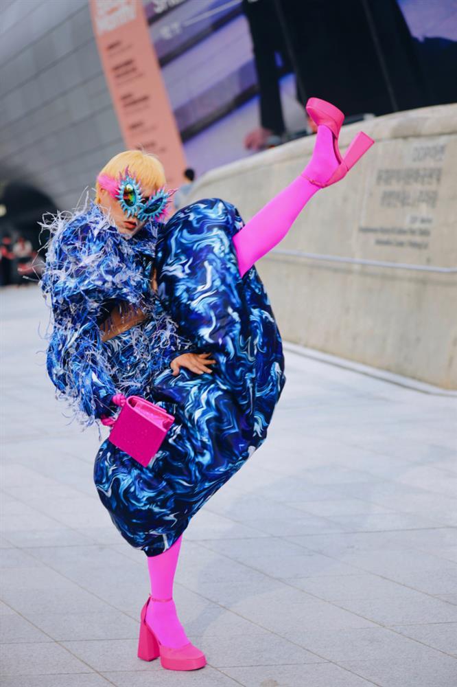 Seoul Fashion Week: Phạm Thoại và Lynk Lee chiếm sóng-7