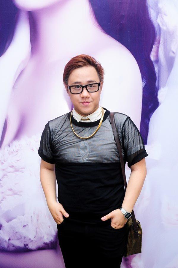 Trung Quân Idol tự tin thả dáng ở bể bơi nhờ giảm 8kg, 10cm eo-6