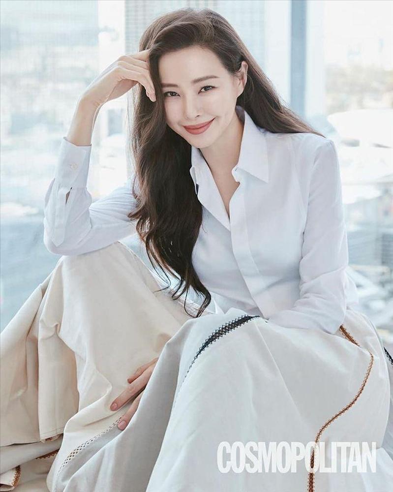 Hoa hậu đẹp nhất Hàn Honey Lee lộ nhan sắc lão hóa, xuống cấp-5