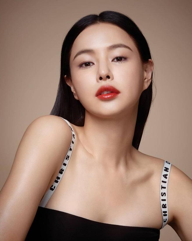 Hoa hậu đẹp nhất Hàn Honey Lee lộ nhan sắc lão hóa, xuống cấp-7