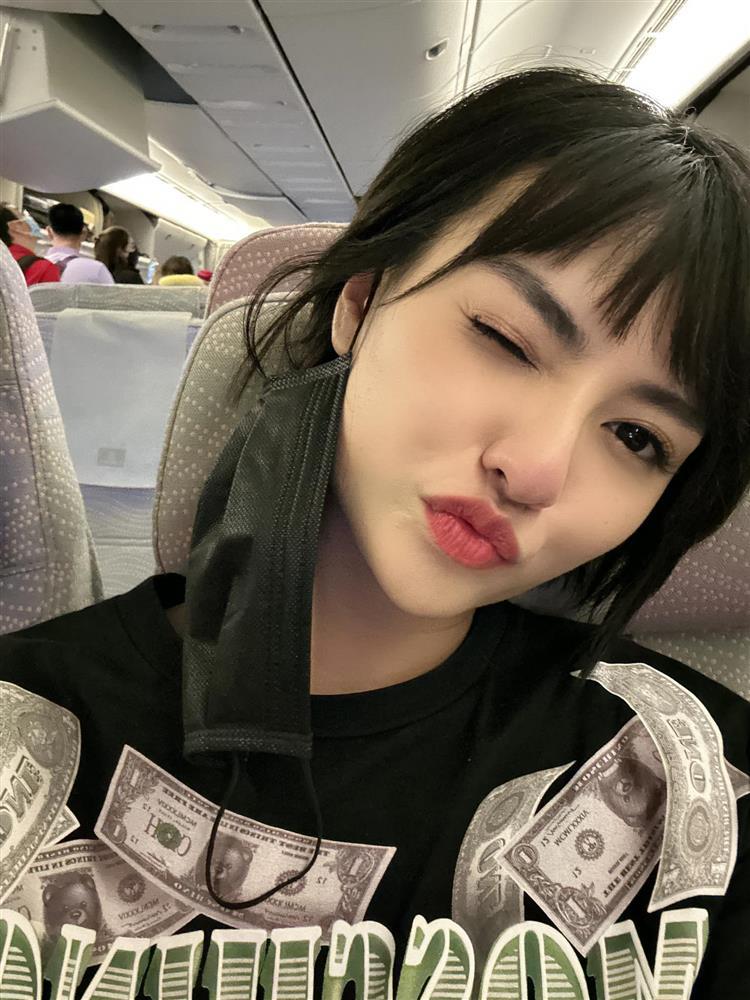 Tin showbiz Việt ngày 18/10: Con trai Lê Dương Bảo Lâm nhập viện-16