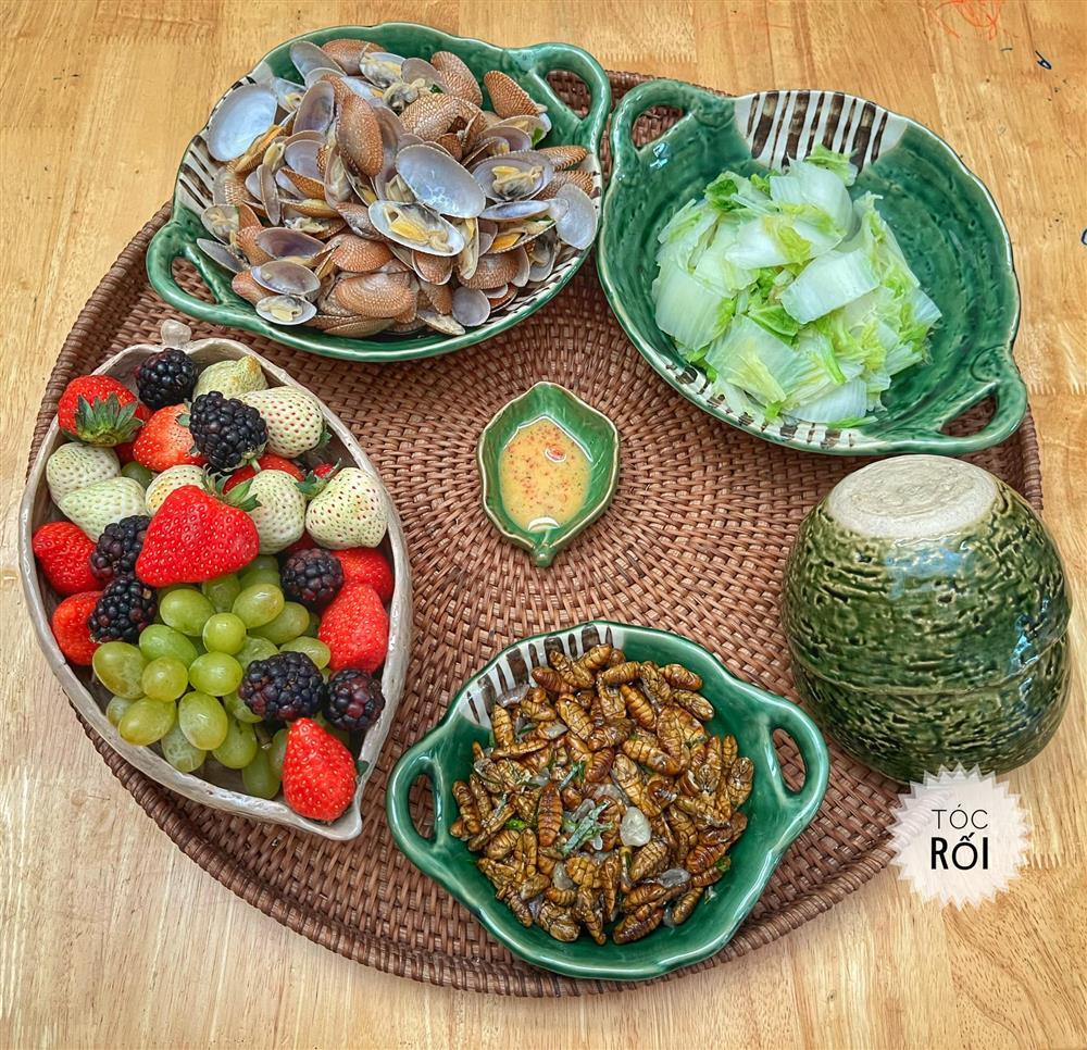 Loạt mâm cơm 4 người tươm tất, ngon đến nỗi nhà hàng chẳng là gì-14