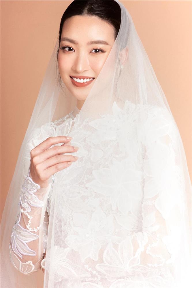 Đỗ Mỹ Linh sẽ mặc váy siêu ngắn trong đám cưới với con bầu Hiển?-1