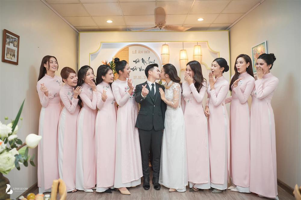 Danh tính MC nổi tiếng VTV dẫn đám cưới Đỗ Mỹ Linh-5