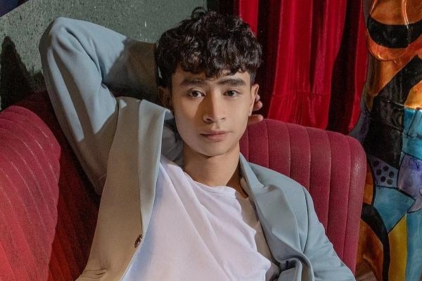 Số phận của Anh yêu em cực-1