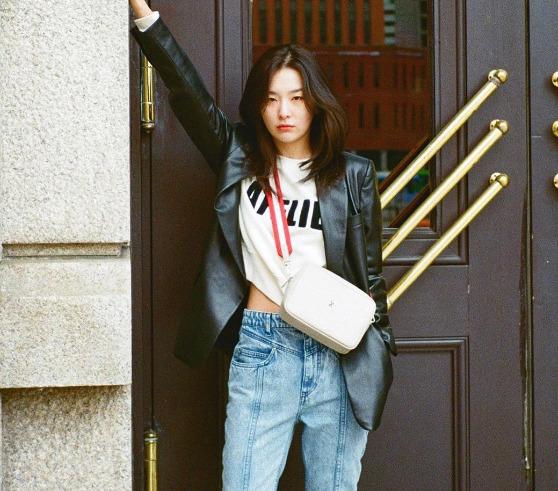 Mix đồ thu đông xuống phố hack dáng như mỹ nhân Hàn-2